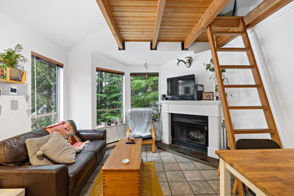3 2247 SAPPORO DRIVE, Whistler