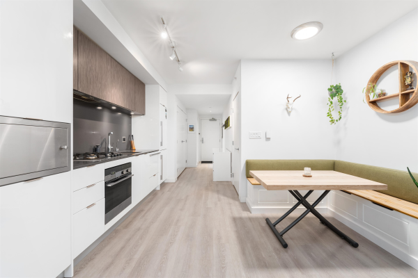 411 209 E 7TH AVENUE, Vancouver