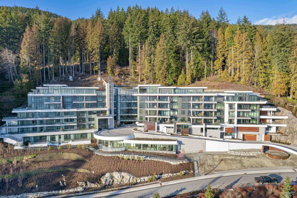 203 3101 BURFIELD PLACE, West Vancouver