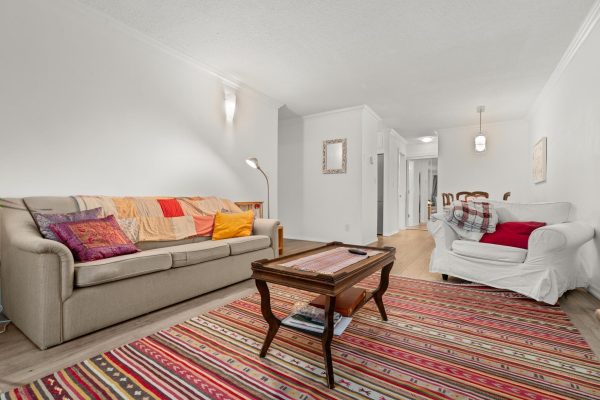 204 16 LAKEWOOD DRIVE, Vancouver