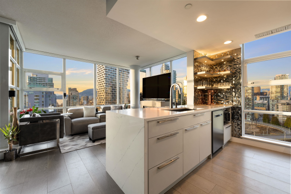 2205 638 BEACH CRESCENT, Vancouver