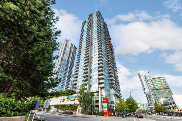2007 4688 KINGSWAY, Burnaby