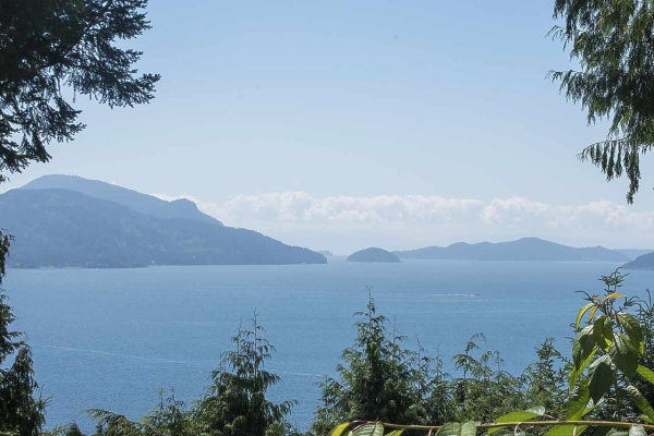 430 BAYVIEW ROAD, West Vancouver