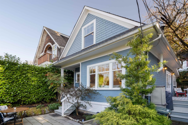 2980 MANITOBA STREET, Vancouver