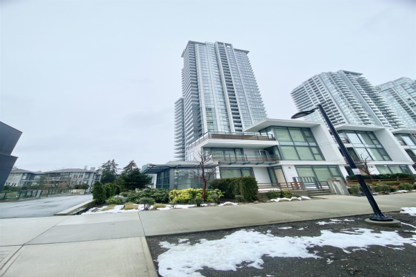 3501 4900 LENNOX LANE, Burnaby