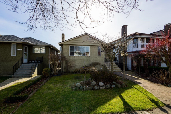 4466 UNION STREET, Burnaby