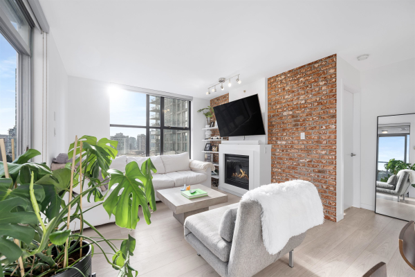 1106 989 BEATTY STREET, Vancouver