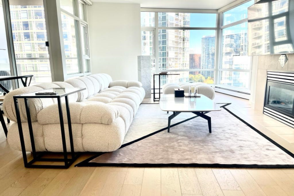1703 1199 MARINASIDE CRESCENT, Vancouver