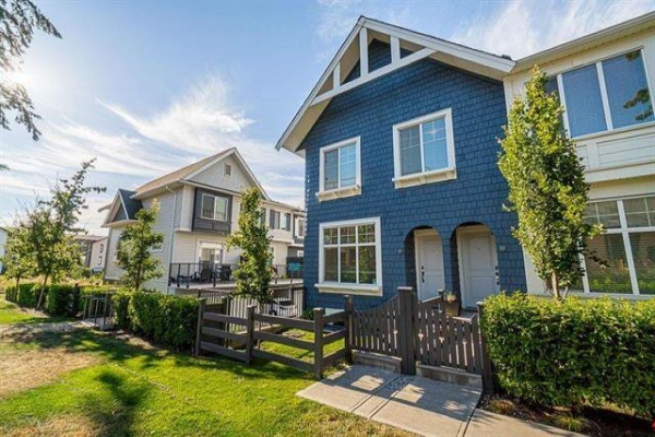 43 16678 25 AVENUE, Surrey
