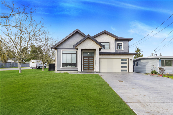17375 58A AVENUE, Surrey