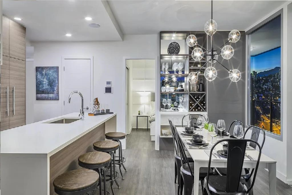 509 813 CARNARVON STREET, New Westminster