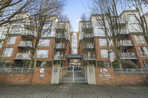 106 5770 OAK STREET, Vancouver