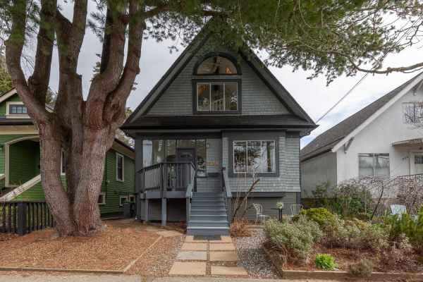 1420 LAKEWOOD DRIVE, Vancouver