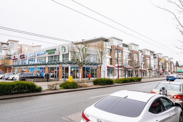 327 5555 VICTORIA DRIVE, Vancouver
