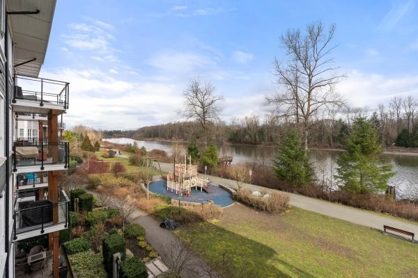 307 23255 BILLY BROWN ROAD, Langley
