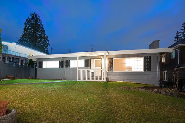 6279 CANADA WAY, Burnaby