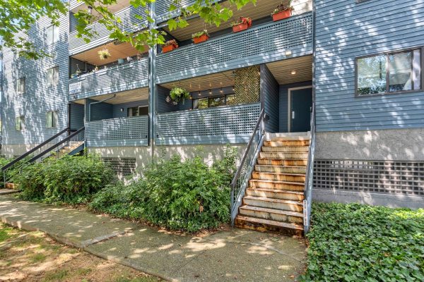 115 17661 58A AVENUE, Surrey