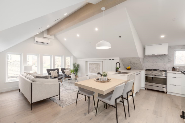 1855 TEMPLETON DRIVE, Vancouver