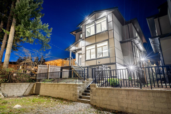 3431 VICTORIA DRIVE, Coquitlam