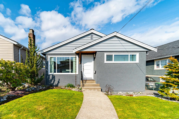 2107 E 36TH AVENUE, Vancouver