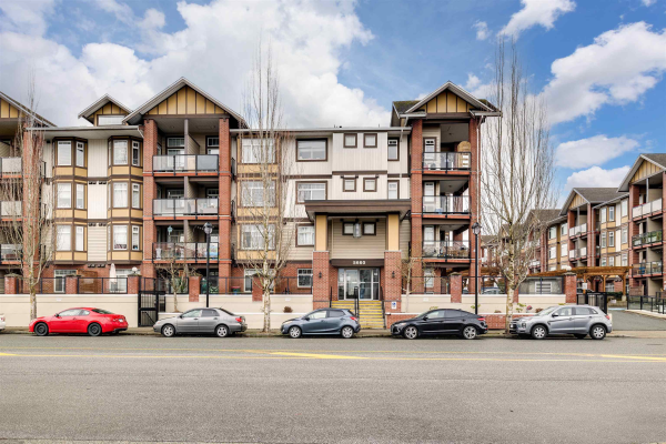 240 5660 201A STREET, Langley