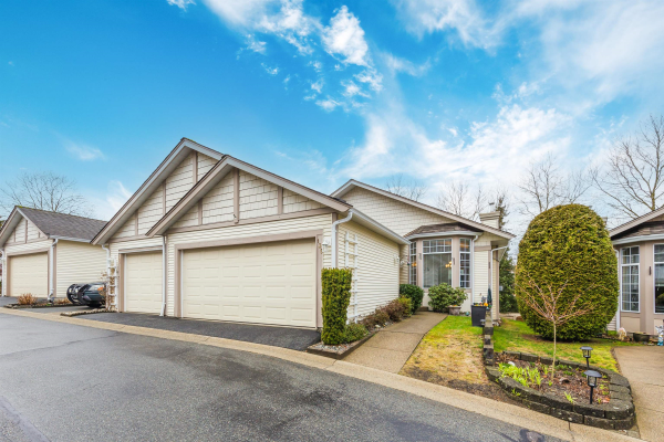 135 9012 WALNUT GROVE DRIVE, Langley