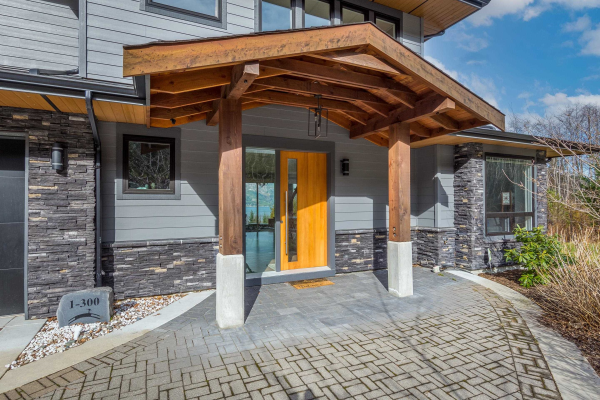 1 300 FURRY CREEK DRIVE, West Vancouver