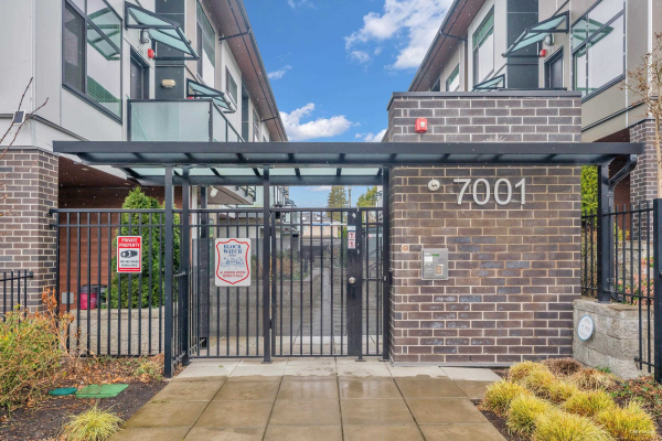201 7001 ROYAL OAK AVENUE, Burnaby