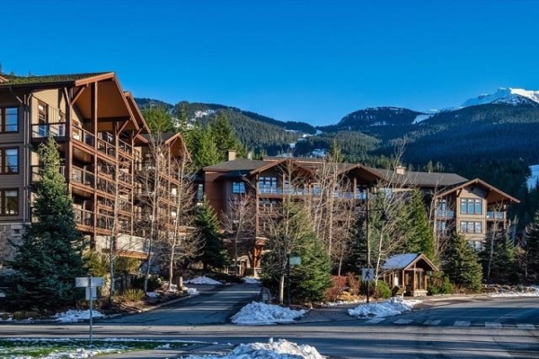 211D 2020 LONDON LANE, Whistler