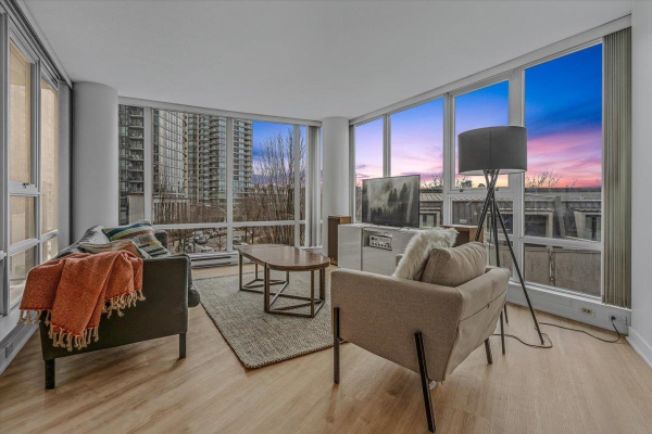303 1495 RICHARDS STREET, Vancouver