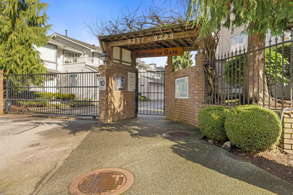 306 9295 122 STREET, Surrey