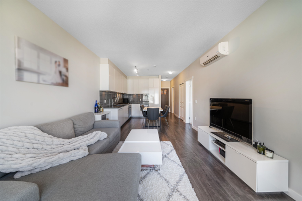 517 9311 ALEXANDRA ROAD, Richmond