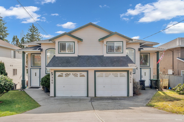 960 DELESTRE AVENUE, Coquitlam