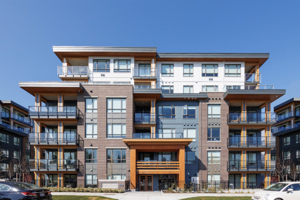 514 735 ANSKAR COURT, Coquitlam