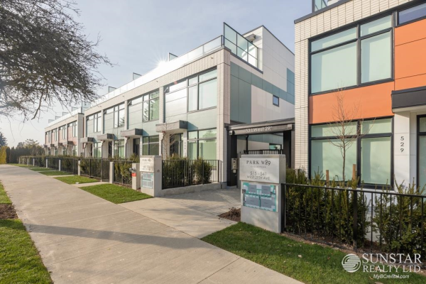 561 W 29TH AVENUE, Vancouver
