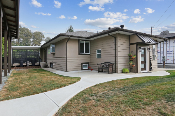 7332 LEARY CRESCENT, Chilliwack