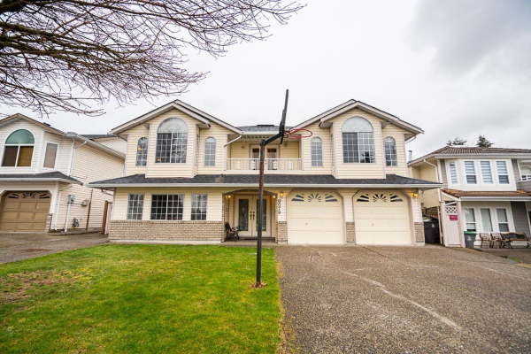 8079 DOMINION PLACE, Surrey