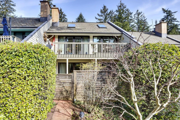 21 4957 MARINE DRIVE, West Vancouver