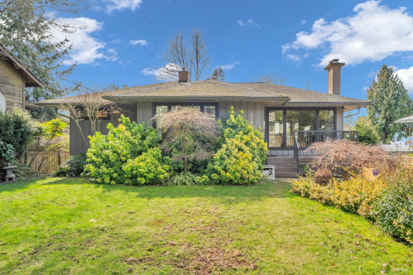 2290 JEFFERSON AVENUE, West Vancouver