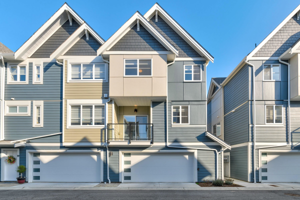 18 5377 8A AVENUE, Tsawwassen