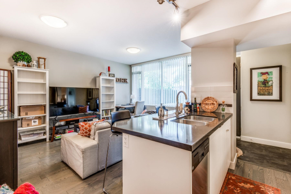 110 9025 HIGHLAND COURT, Burnaby