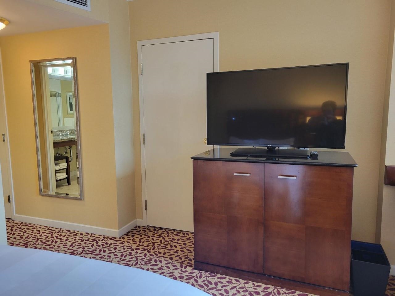 2905 1128 W HASTINGS STREET