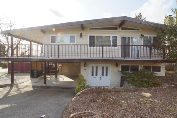370 MUNDY STREET, Coquitlam