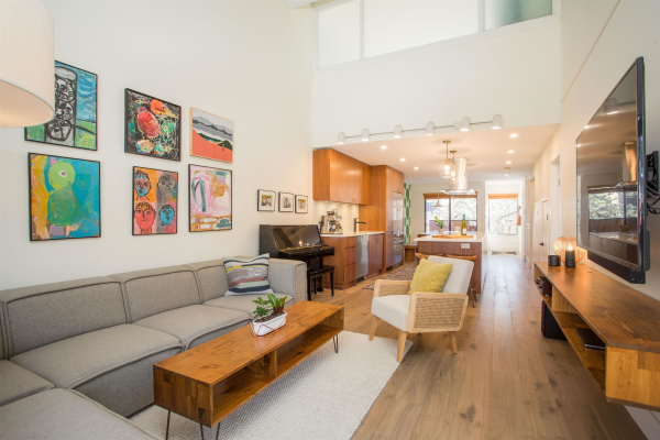 1063 SCANTLINGS, Vancouver
