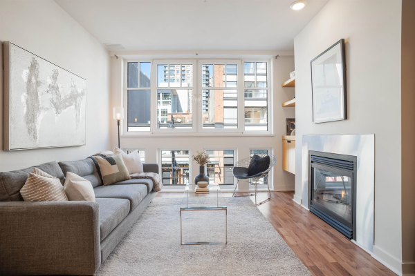305 1072 HAMILTON STREET, Vancouver