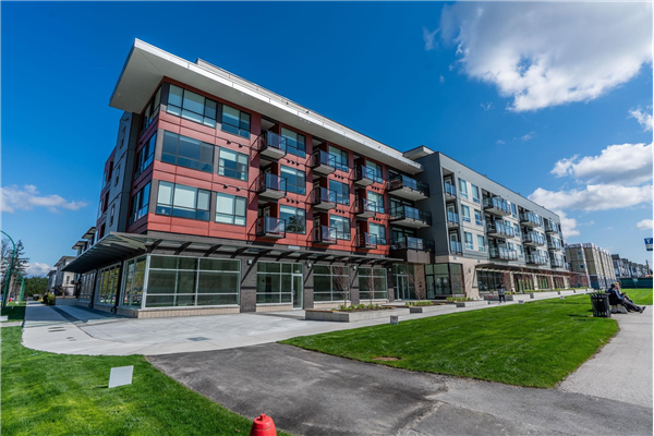 305 18811 72 AVENUE, Surrey