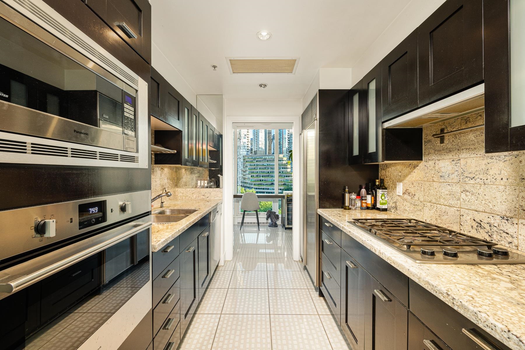 1002 499 BROUGHTON STREET, #1002