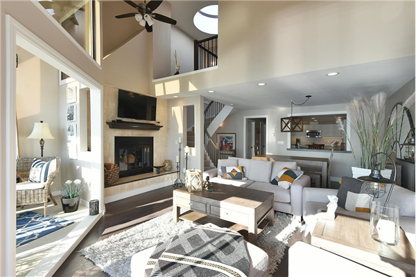 508 MARINE DRIVE, Gibsons