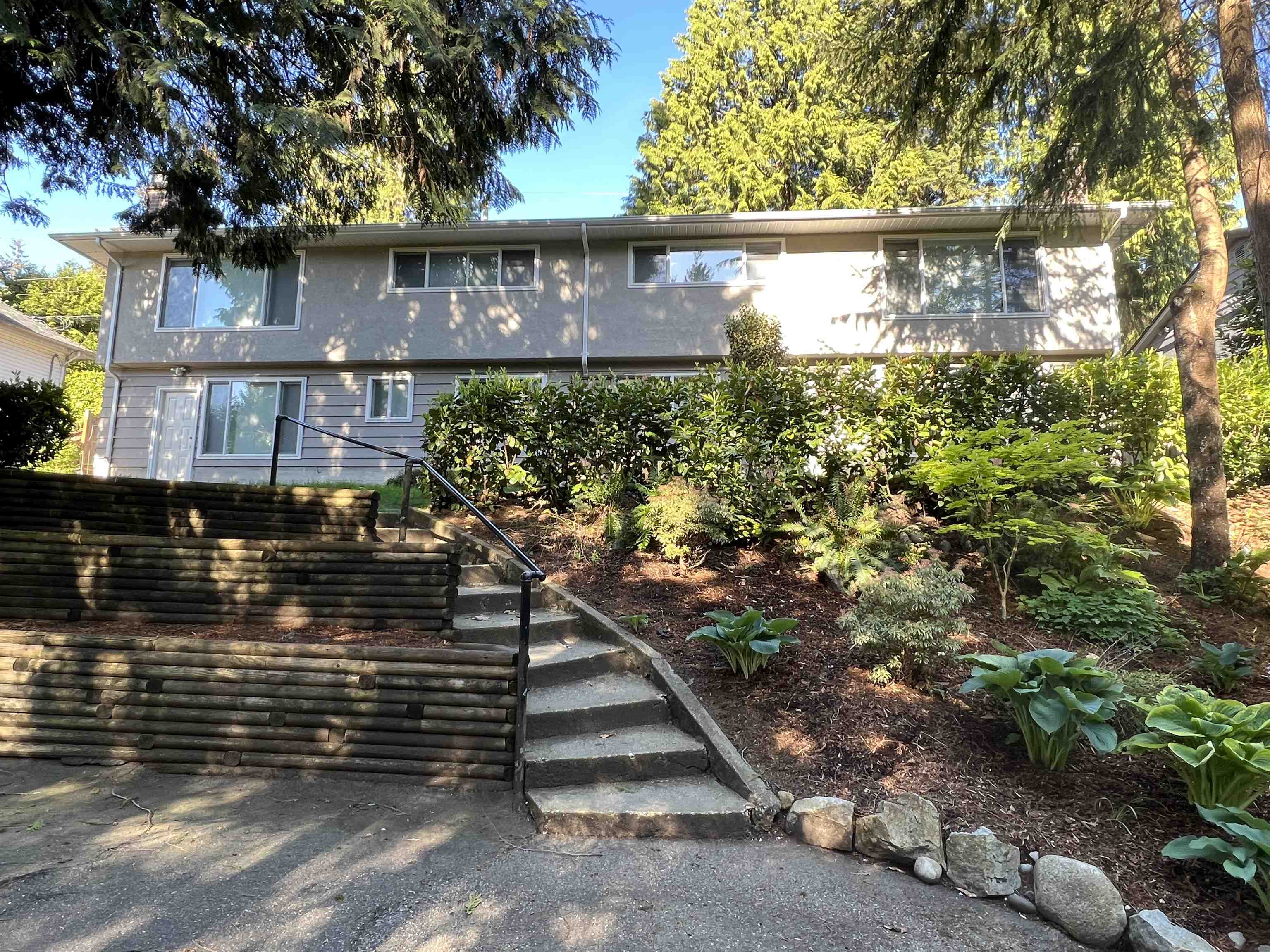 1030-1032 TUXEDO DRIVE