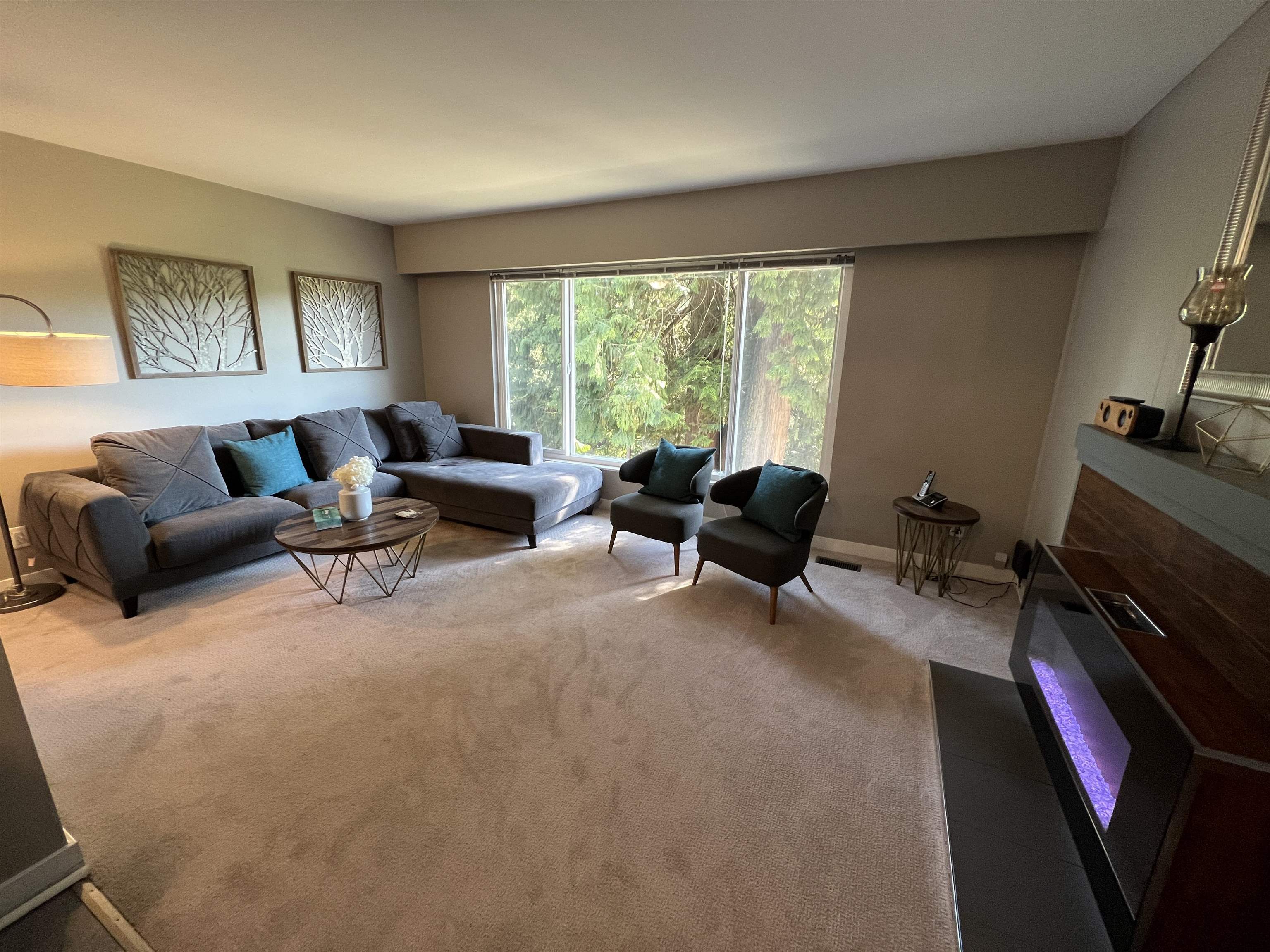 1030-1032 TUXEDO DRIVE